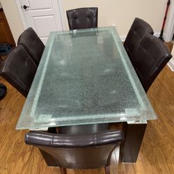 Havertys Dining Table