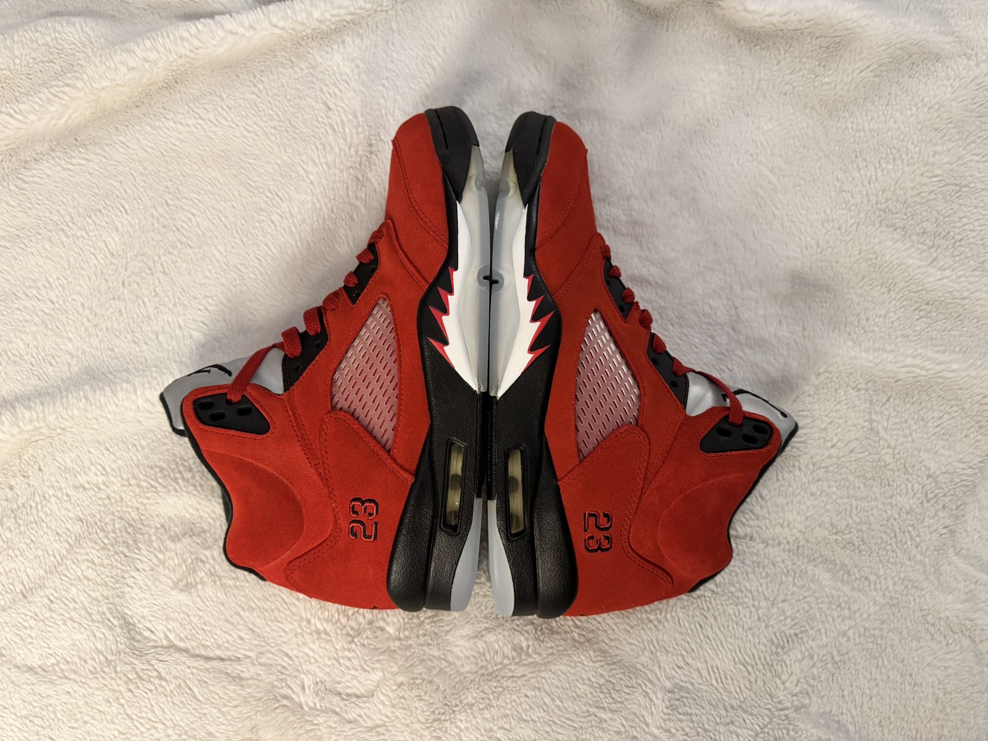 Air Jordan 5 Raging Bulls Sz 11 No Box