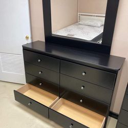 Black 8 Drawers