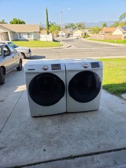 samsung washer&gas dryer (delivery available)