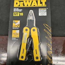 5 DEWALT MT 16 MULTI TOOLS 