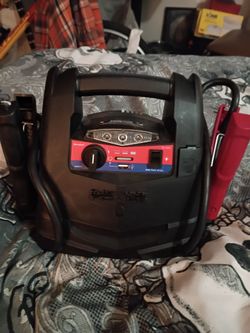 Duralast Instant Power Jump Starter 800A