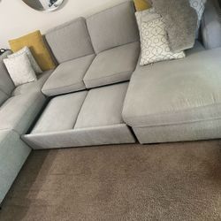 Rooms To Go Couch W/Storage And Bed Pull Out 
