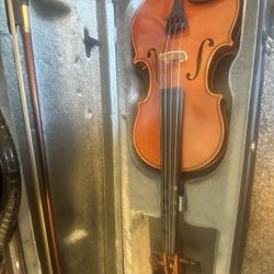 2011 V5 3/4 Yamaha Violin