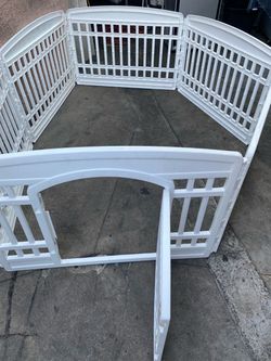 White Plastic Pet Playpen with Door Panel