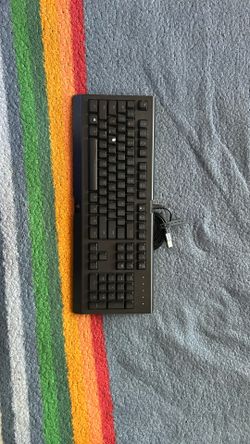 Razer Ornata Gaming Keyboard – Wired (Full Size)