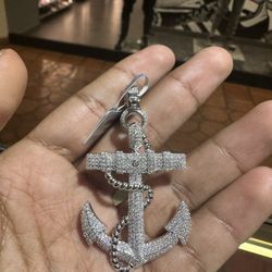 925 Moissanite Pendant