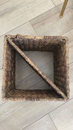 Woven Storage Basket Shelf Wall Unit