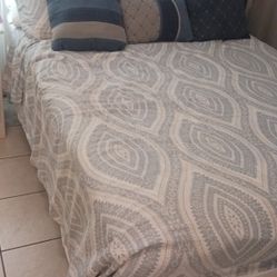 Wood Queen Bed & Mattress 