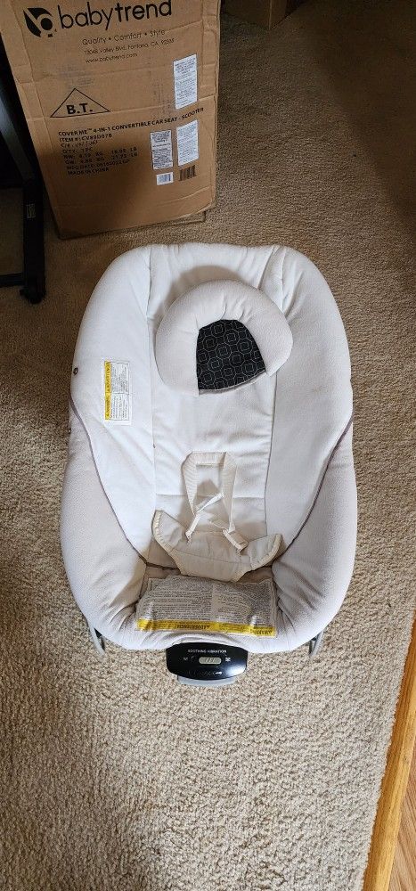 Baby bouncer and bassinet