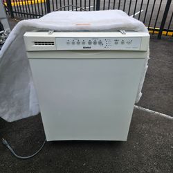 Kenmore Ultra Wash Dishwasher - QuietGuard 3 - Clean & Ready