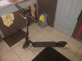VOLPAM Adult Electric Scooter