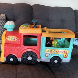 Fisher Price Little People Train 