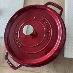 Staub Enameled Cast Iron Round Dutch Oven