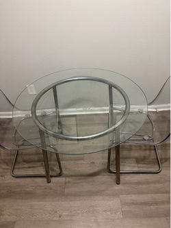 IKEA Salmi glass dining table w/ 2 IKEA TOBIAS clear acrylic chairs