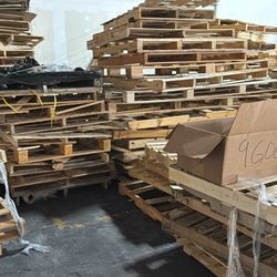 Wood Pallets 