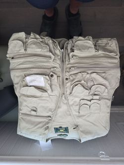 Fishing vest(Khaki)