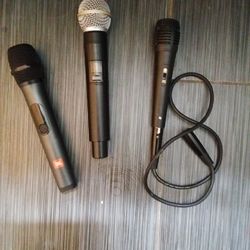 JBL Microphones both wired& Bluetooth!