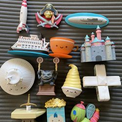 Disney Vinylmations Kingdom Of cute Mini Figures Parks Jerrod Artist 