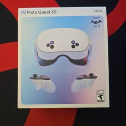 Meta Quest 3S 256 GB with Carrying Case
