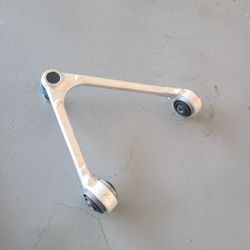 Syspension System 2 Front Upper Control Arm and Bolt Joints  for Jaguar 