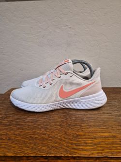 Nike Revolution 5 'White Orange Pearl' Athletic Running Shoes 
Women's Size US 8.5