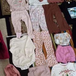 45 Pieces Of Girls Clothes Sizes 2T-3T, 24months And 5-6 Years Old  All For $20 Check Out All Pictures 