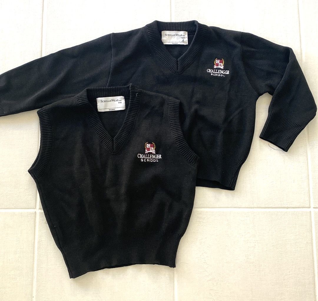 Challenger uniform Boys Pullover Sweater & Vest - Black size YXXS / YXS