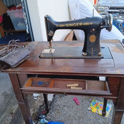 Aintque Singer Sewing Machine