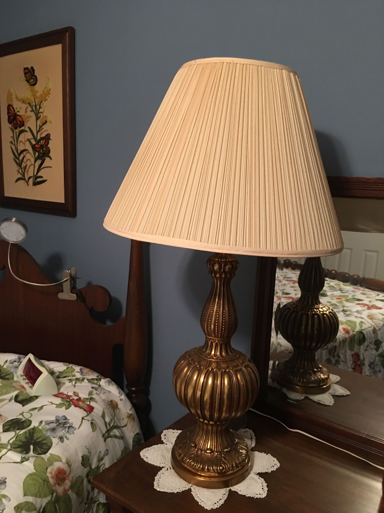 Mid century Lamp With Shade