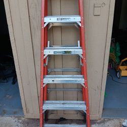 WERNER ULTRA PRO SEIRIES 6FT LADDER. 