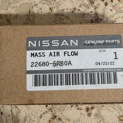  OEM Nissan/Infiniti Mass Air Flow Meter 22680-5RB0A. Hitachi