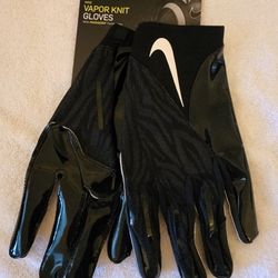 Nike Football Vapor Knit Gloves Size XXL MSRP $73.50
