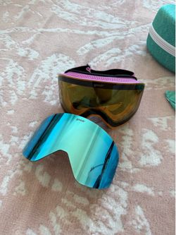 Pink Goodr Snow G Goggles