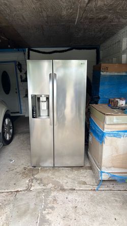 Stainless steel refrigerator