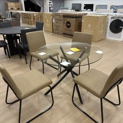 5-piece dining table and chair set