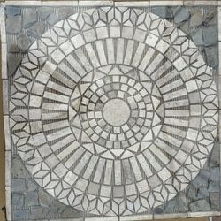24” Square Medallion