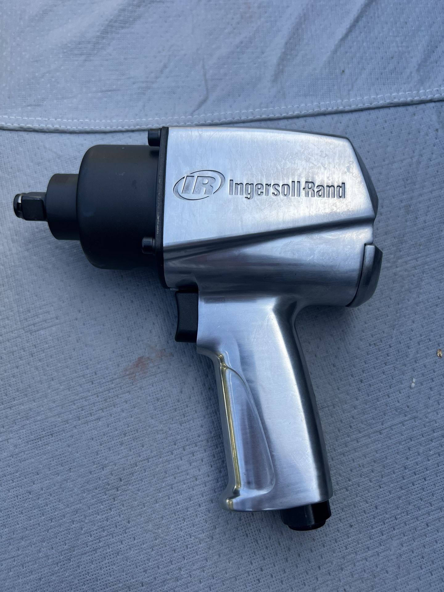 Brand New Ingersoll Rand 1/2” Impact Air Gun Industrial