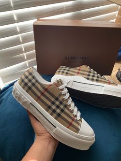 Burberry brown