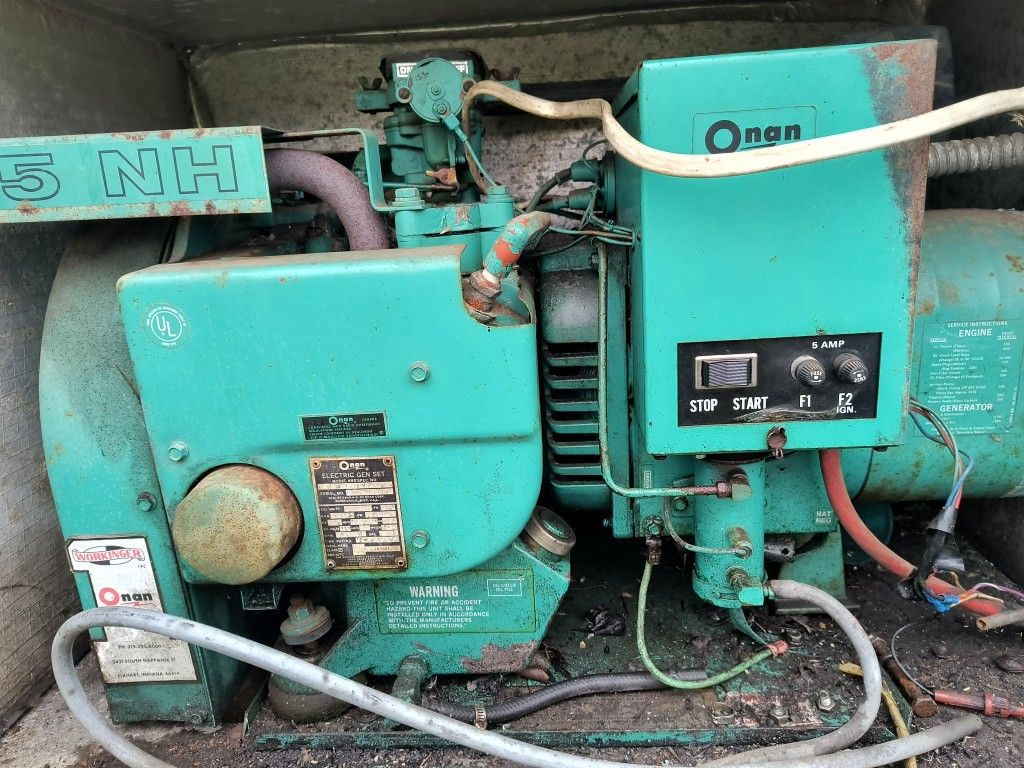 6.5 NH Onan Generator