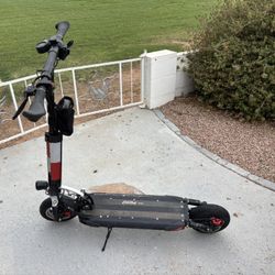 Emove Cruiser Electric Scooter
