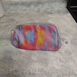 Lululemon Belt Bag With Adjustable Straps 