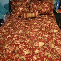 Vintage Bedcovers And Pillowcases With Bedskirt