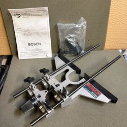 BOSCH Deluxe Router Edge Guide with Dust Extraction Hood and Vacuum Hose Adapter
