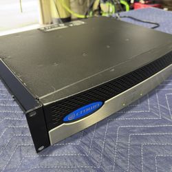 Crown CTS2000 Amplifier
