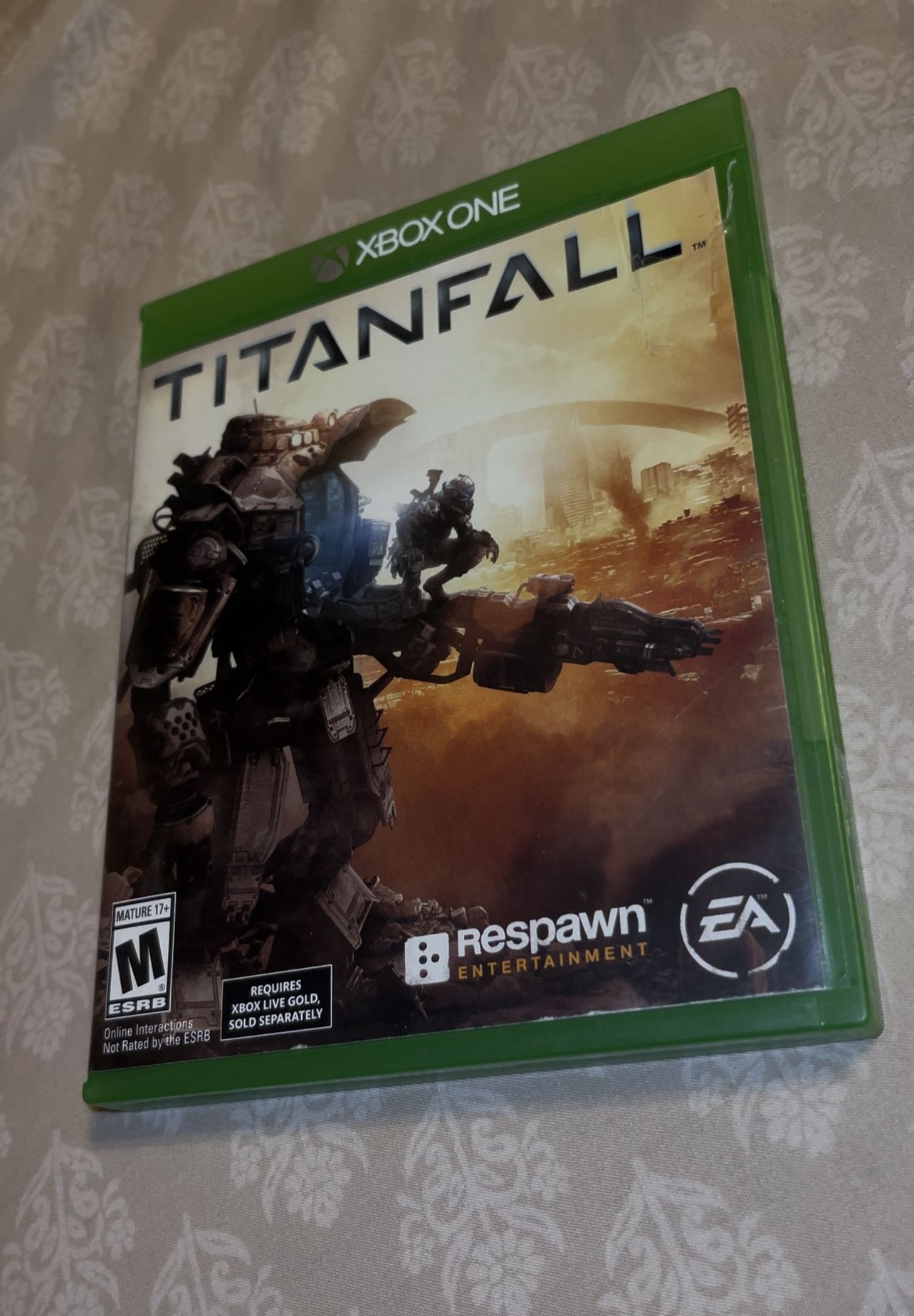 Titanfall (Xbox One - Great Condition)