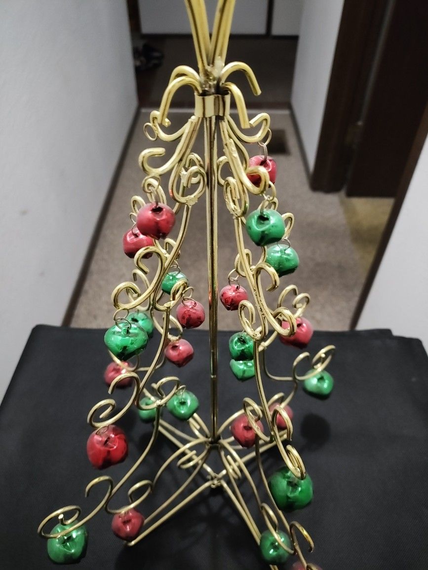 Metal Xmas Tree