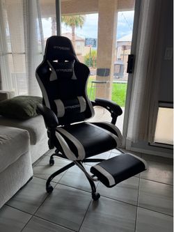 Gaming chair