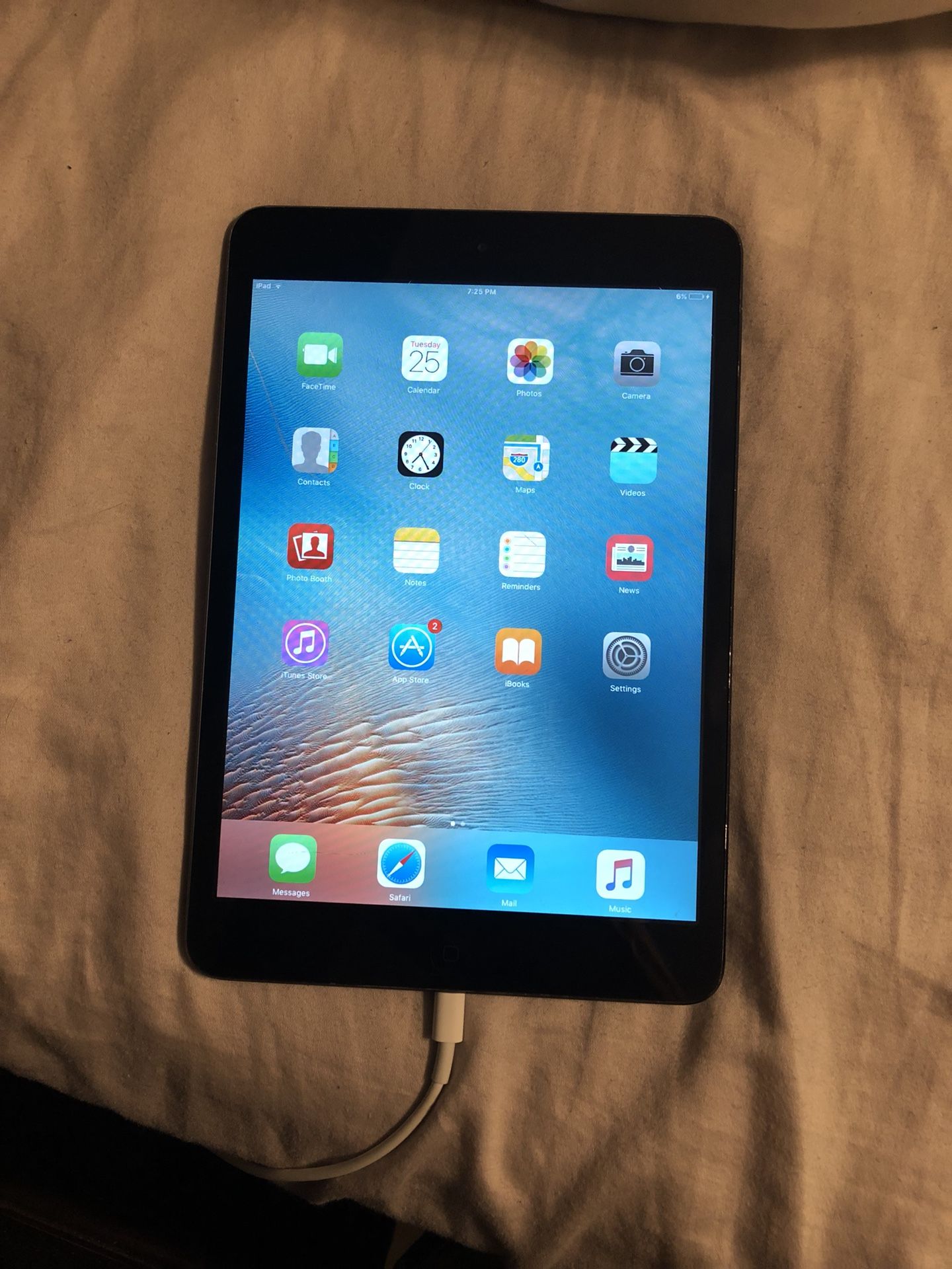 iPad mini first gen 16g WiFi for Sale in Lake Mary, FL - OfferUp
