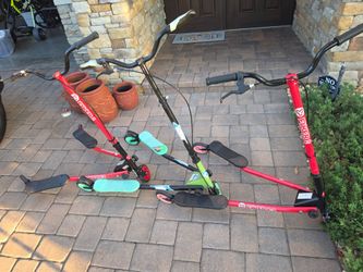 3 Fliker Wiggle Scooters